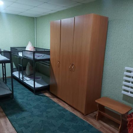 Мини-Отель "Алатау",Хостел Pavlodar Buitenkant foto