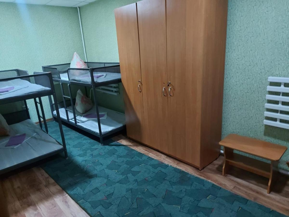 Мини-Отель "Алатау",Хостел Pavlodar Buitenkant foto